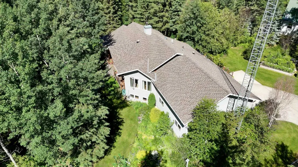 8316 Highway 16a Rural Yellowhead County AB T0E 0T0