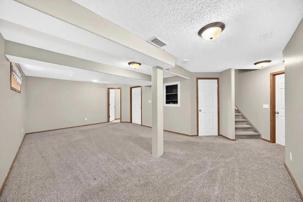 144 Covehaven Road NE Calgary AB T3K 5W7