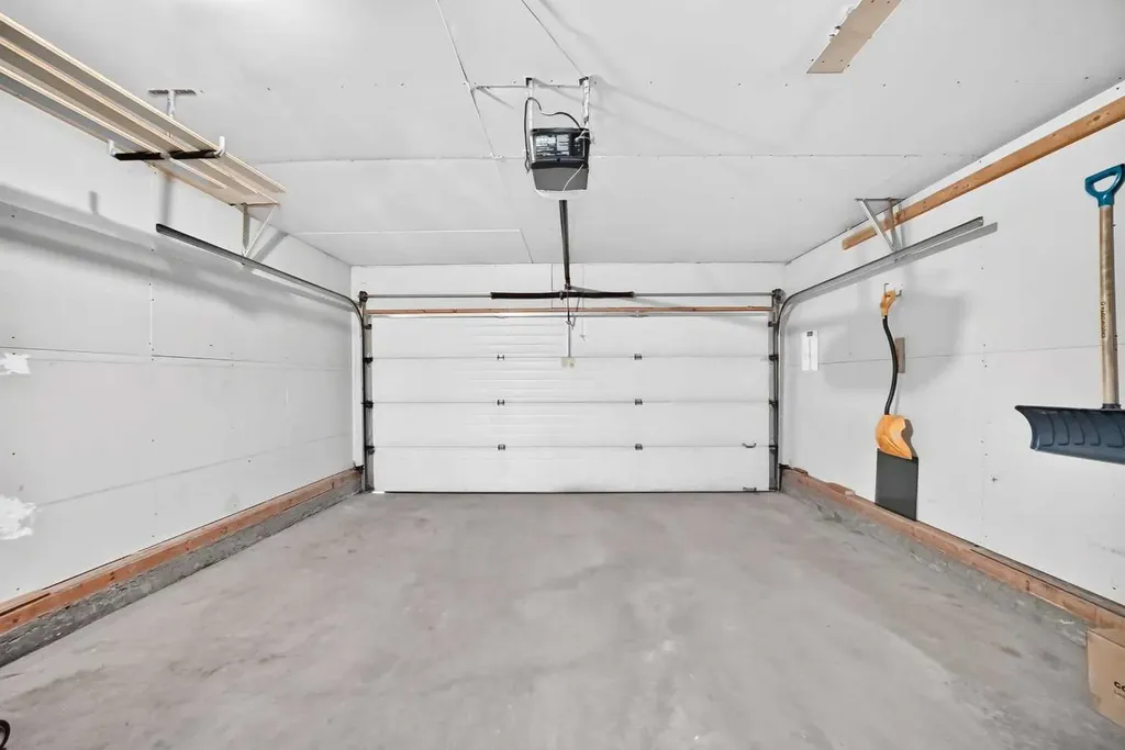 144 Covehaven Road NE Calgary AB T3K 5W7