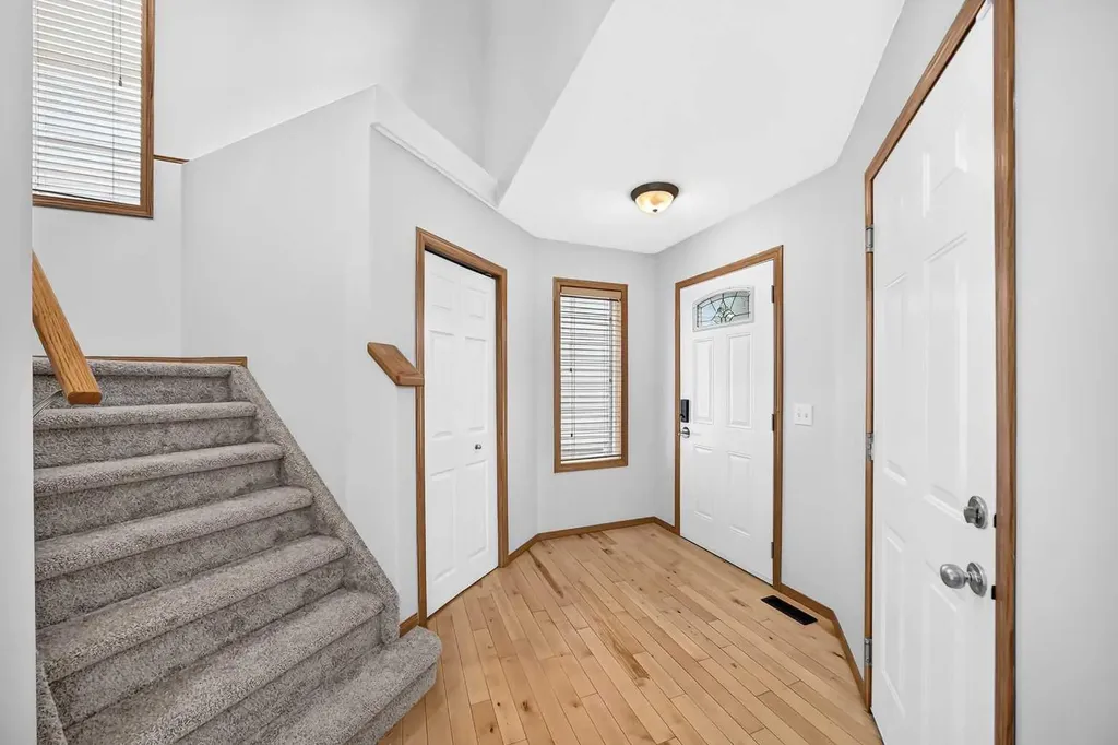144 Covehaven Road NE Calgary AB T3K 5W7