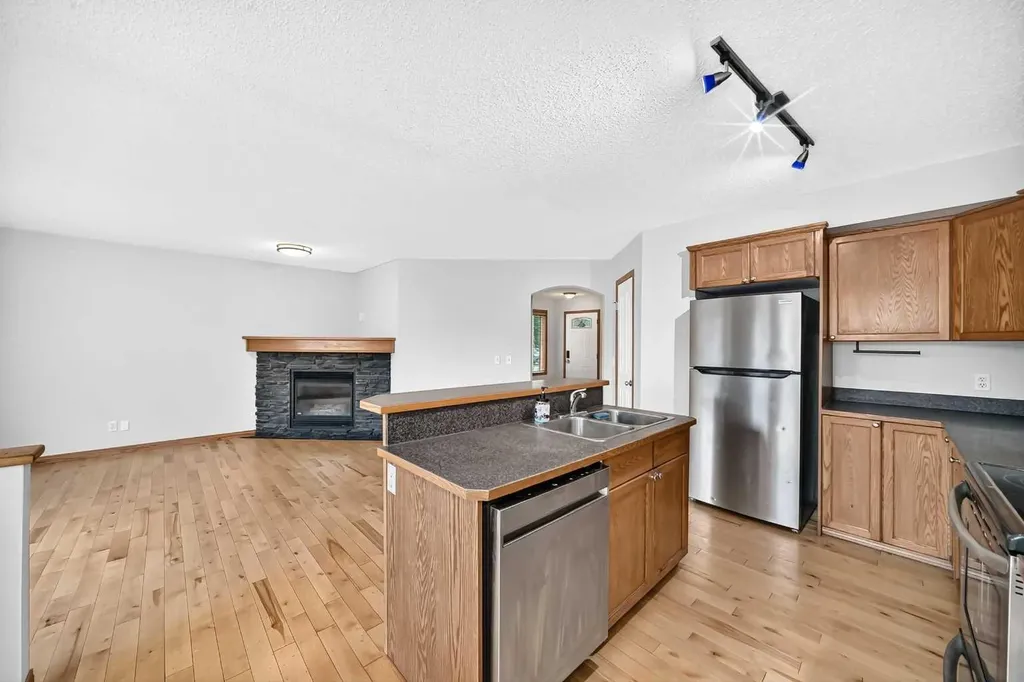 144 Covehaven Road NE Calgary AB T3K 5W7