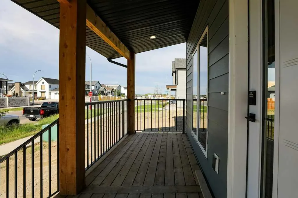 411 Caledonia Boulevard W Lethbridge AB T1J5W2
