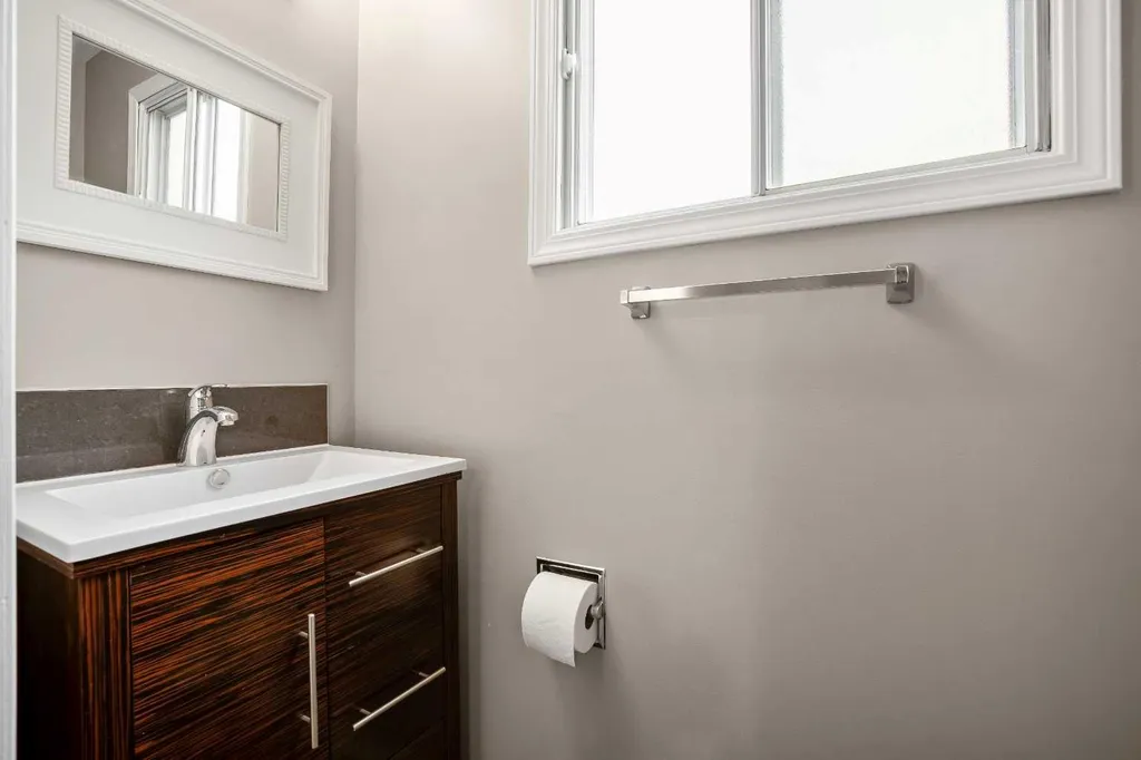 313 4 Street SW Diamond Valley AB T0L0H0