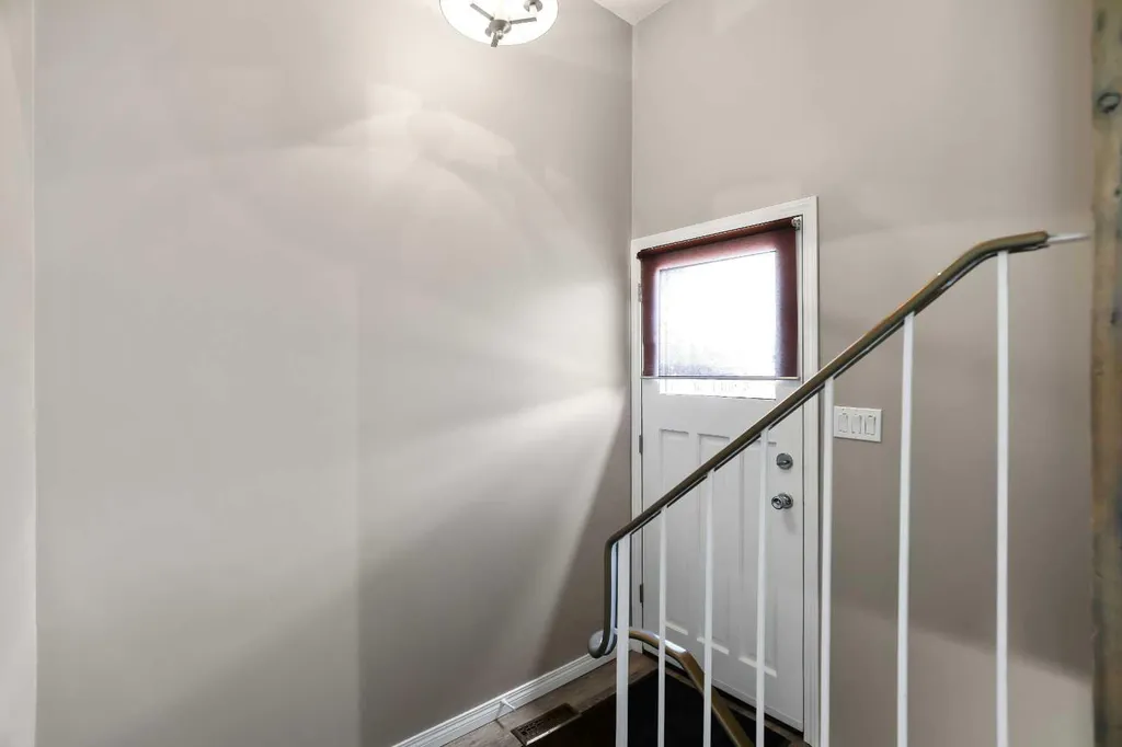 313 4 Street SW Diamond Valley AB T0L0H0