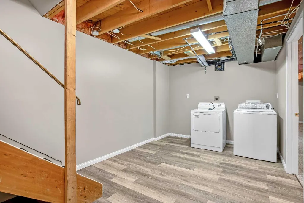 313 4 Street SW Diamond Valley AB T0L0H0