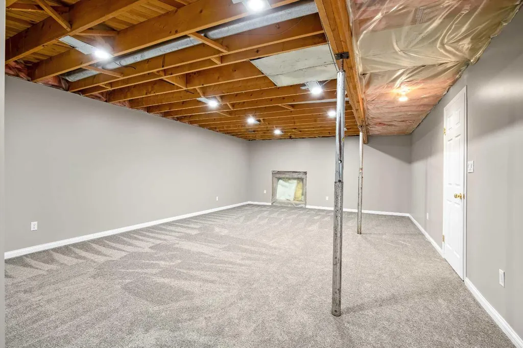313 4 Street SW Diamond Valley AB T0L0H0