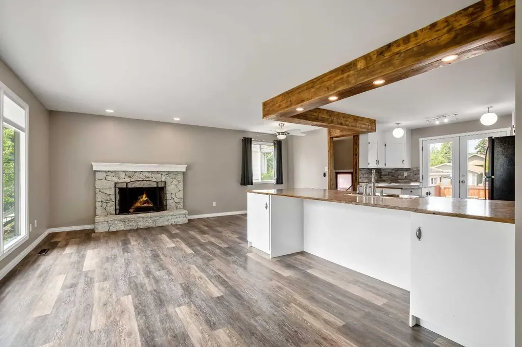 313 4 Street SW Diamond Valley AB T0L0H0