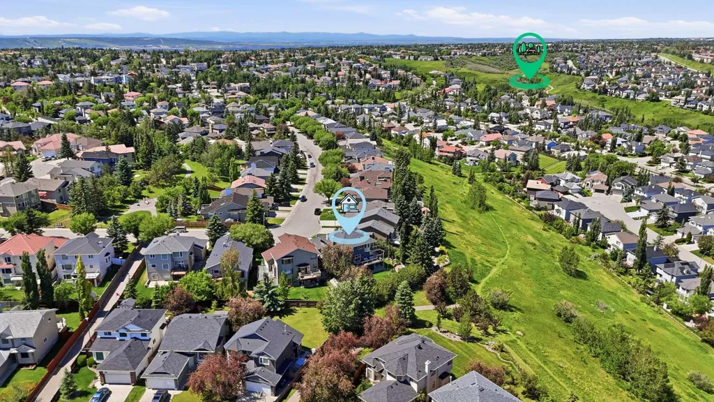 131 Edgebrook Circle NW Calgary AB T3A5A4