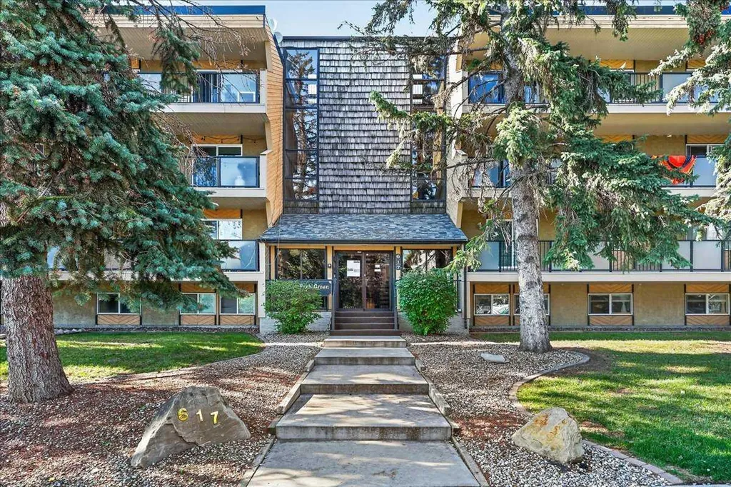 617 56 Avenue SW Calgary AB T2V 0G9