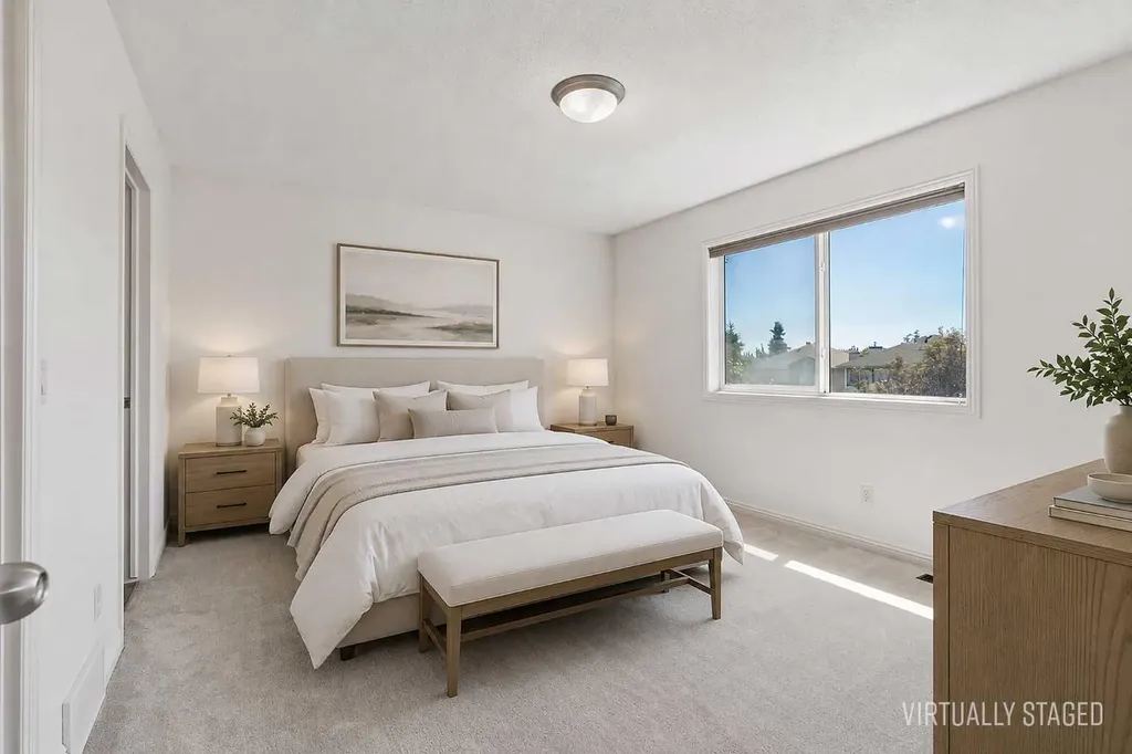 112 Panamount Rise NW Calgary AB T3K 6G1