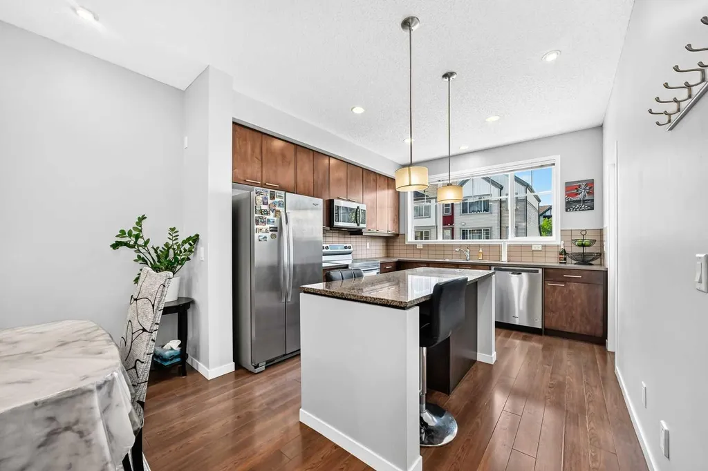 1907 Copperfield Boulevard SE Calgary AB T2Z 0Y8