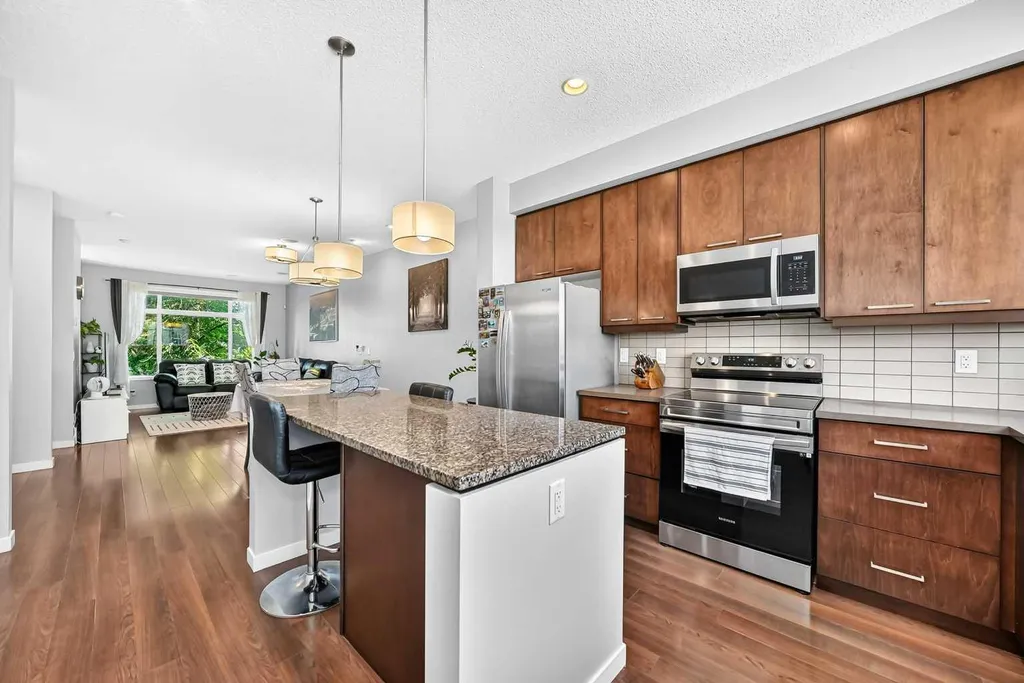 1907 Copperfield Boulevard SE Calgary AB T2Z 0Y8
