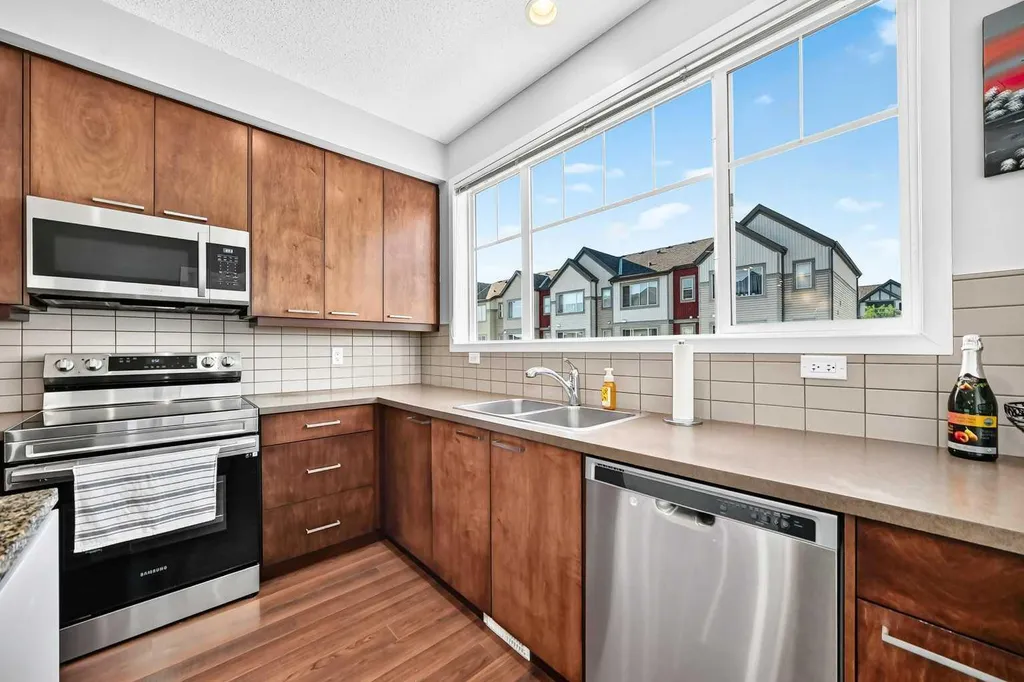 1907 Copperfield Boulevard SE Calgary AB T2Z 0Y8
