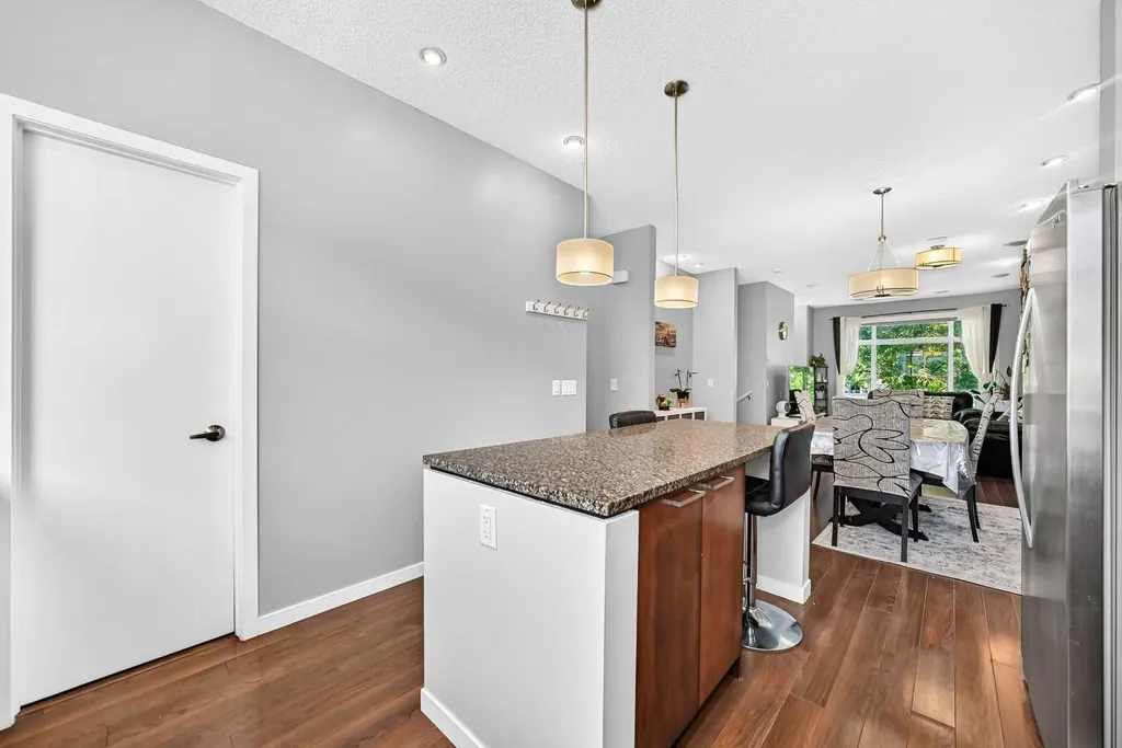 1907 Copperfield Boulevard SE Calgary AB T2Z 0Y8