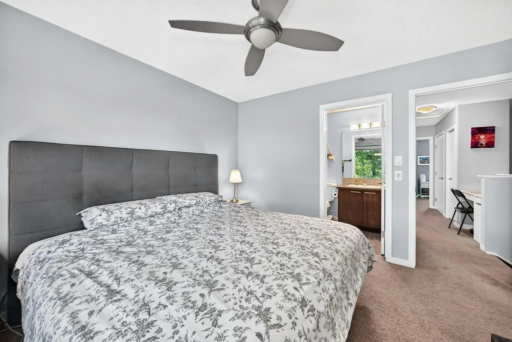 1907 Copperfield Boulevard SE Calgary AB T2Z 0Y8