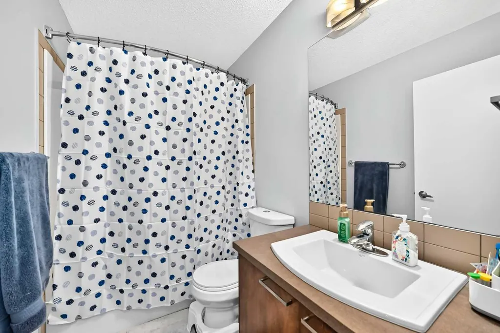 1907 Copperfield Boulevard SE Calgary AB T2Z 0Y8
