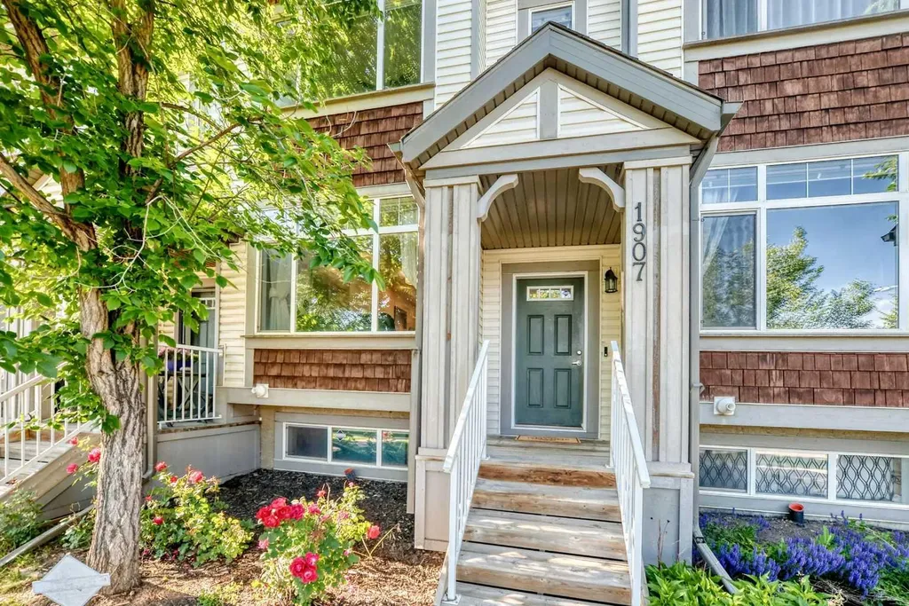 1907 Copperfield Boulevard SE Calgary AB T2Z 0Y8