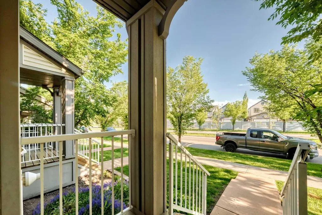 1907 Copperfield Boulevard SE Calgary AB T2Z 0Y8