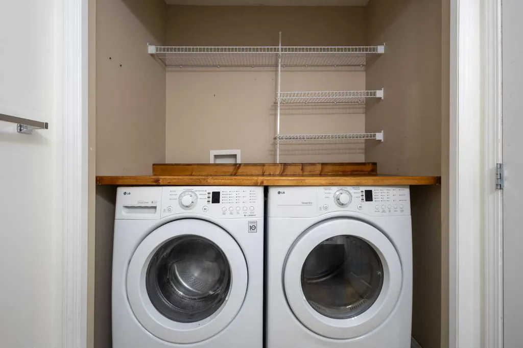 78 Cougar Plateau Way SW Calgary AB T3H 5S4