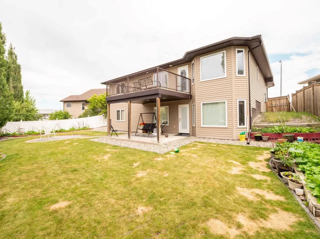 350 Mt Sunburst Way W Lethbridge AB T1K 3J9