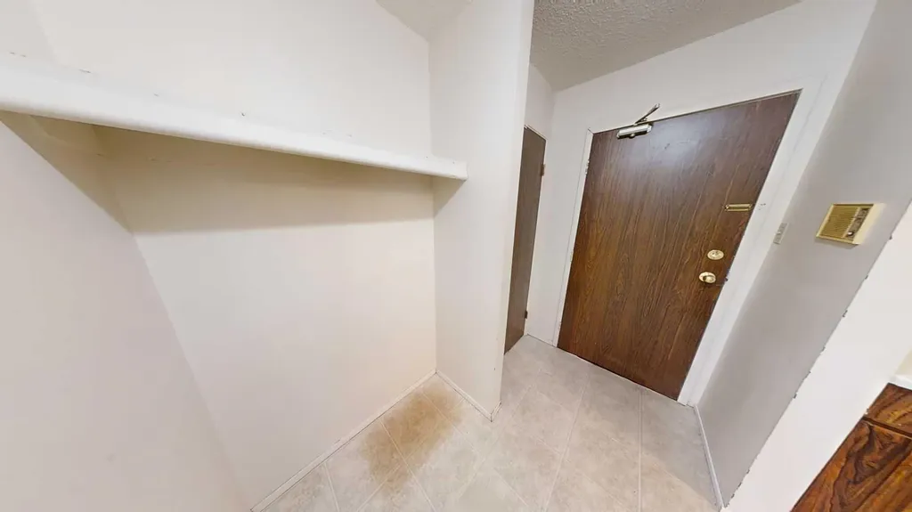 9656 Hillcrest Drive Grande Prairie AB T8V1B1