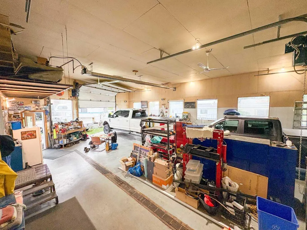 5216 51 Avenue Valleyview AB T4N 4B4