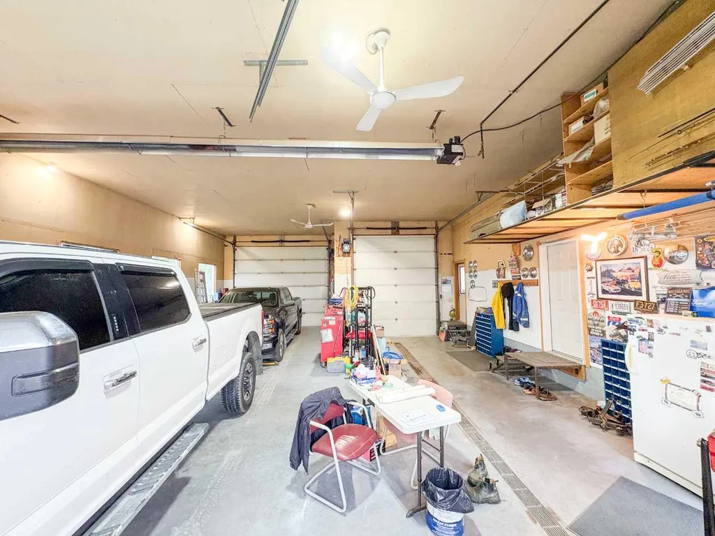 5216 51 Avenue Valleyview AB T4N 4B4