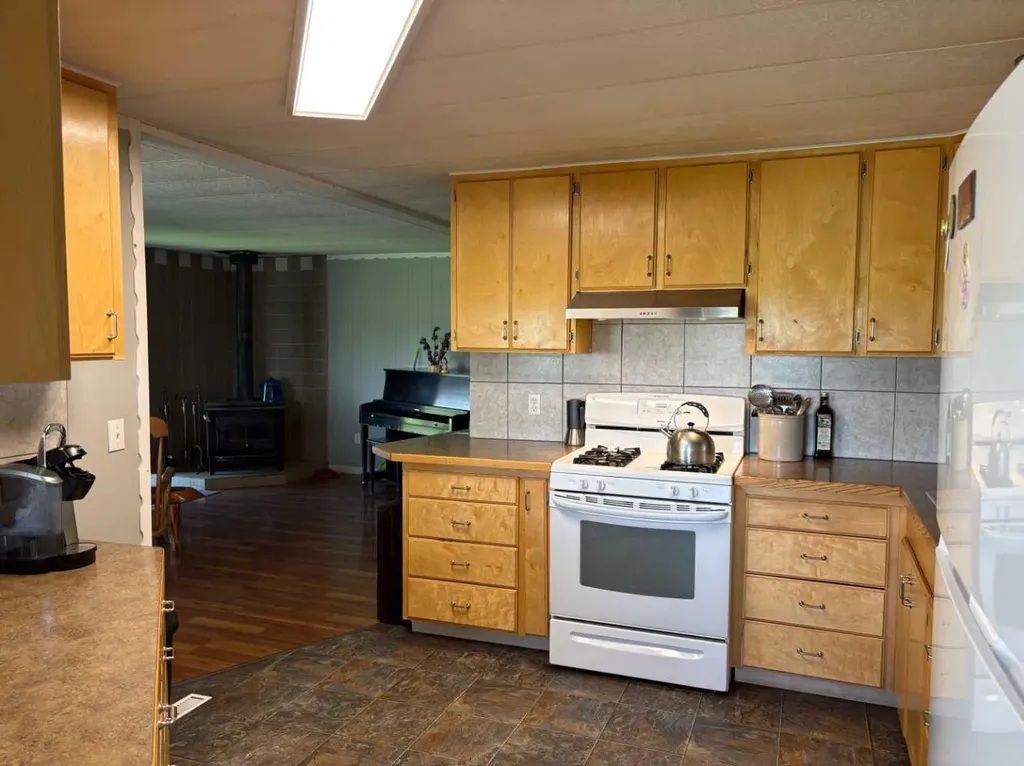 764047 Rge Road 35 Rural Birch Hills County AB T0H 3P0