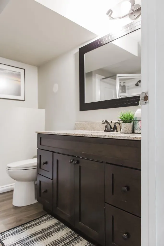 9422 64 Avenue Grande Prairie AB T8W 1B5