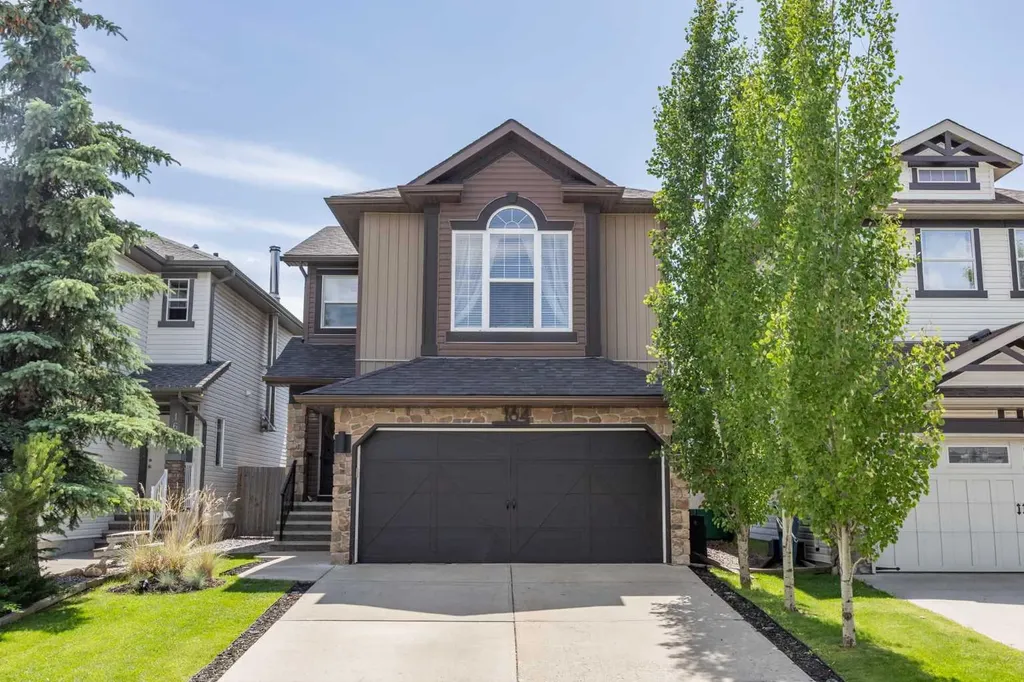 164 Silverado Range Close SW Calgary AB T2X 0C2