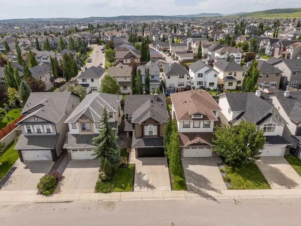 164 Silverado Range Close SW Calgary AB T2X 0C2