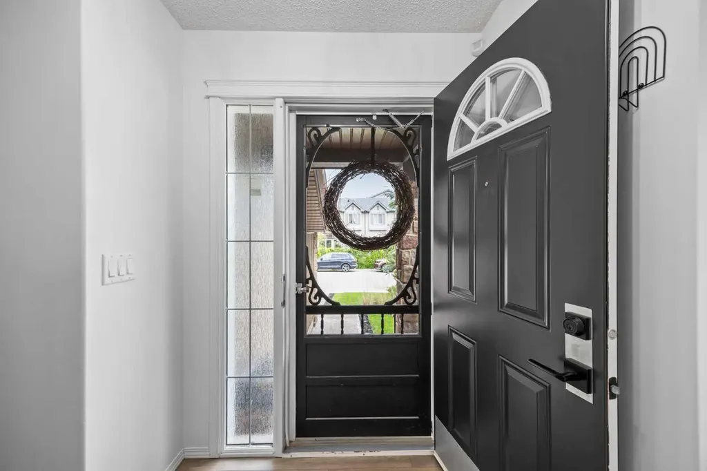 164 Silverado Range Close SW Calgary AB T2X 0C2