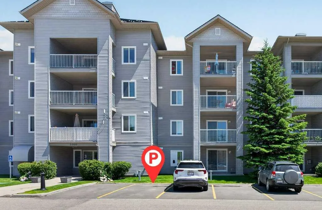 604 8 Street SW Airdrie AB T4B2W4