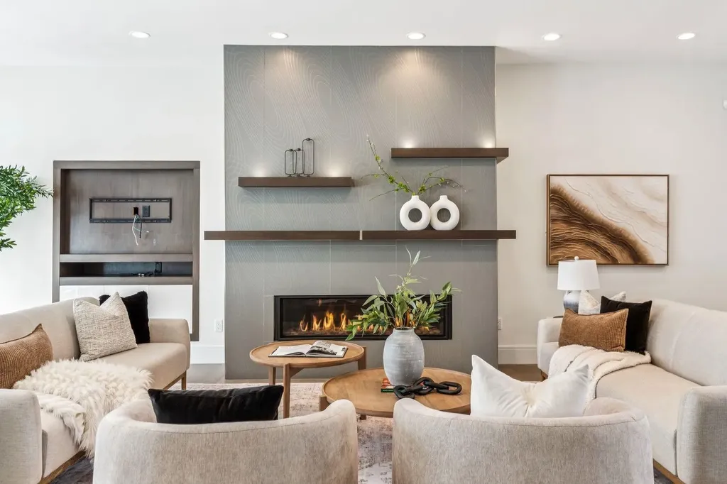 2221 7 Avenue NW Calgary AB T2N 0X9