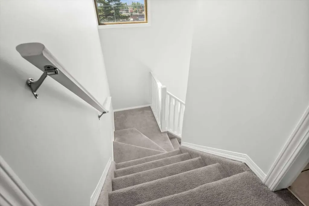 168 153 Avenue SE Calgary AB T2X 3X6