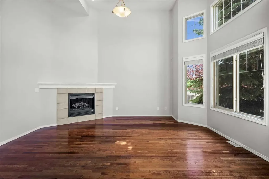 168 153 Avenue SE Calgary AB T2X 3X6