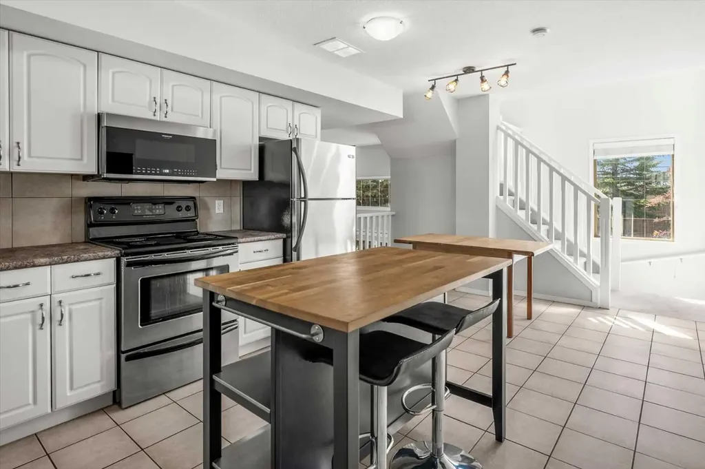 168 153 Avenue SE Calgary AB T2X 3X6