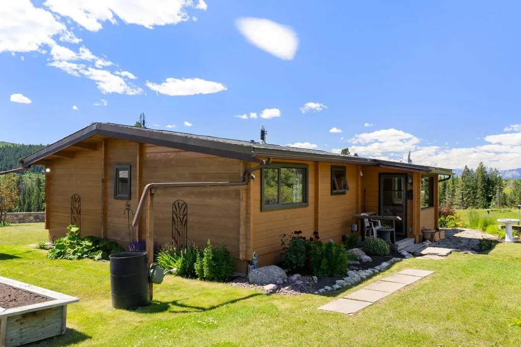 54131 Township Road 263 Rural Rocky View County AB T4C 1A8