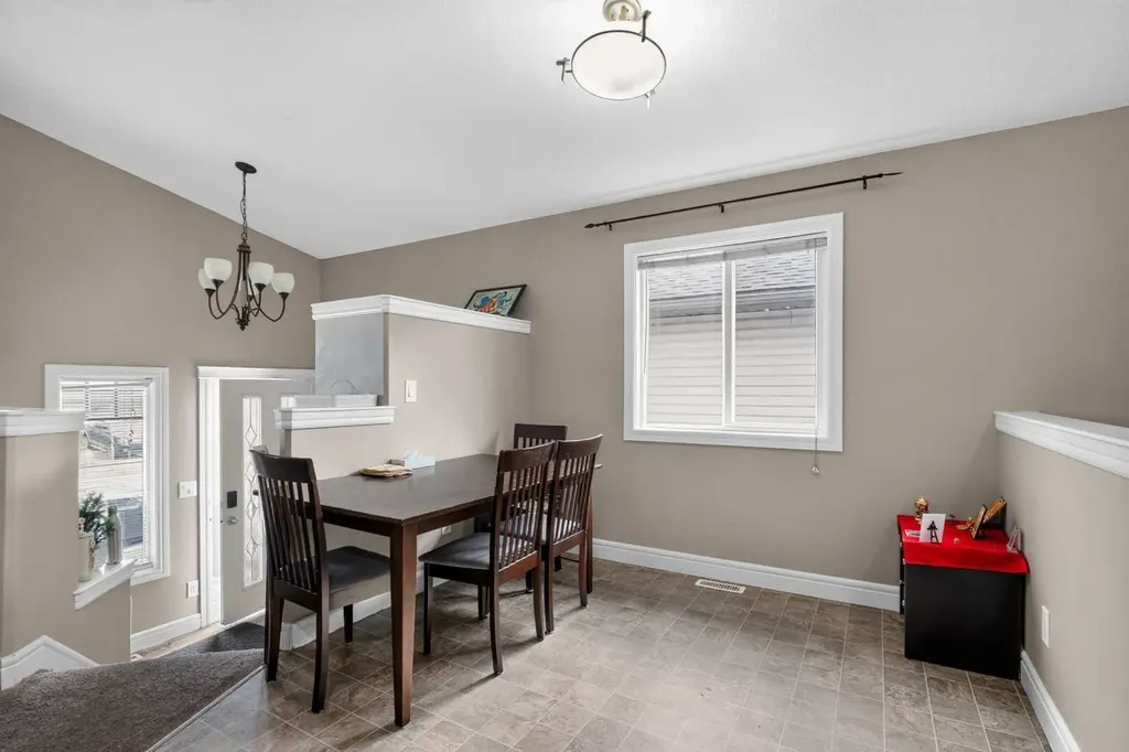 8606 102a Avenue Grande Prairie AB T8X0B5