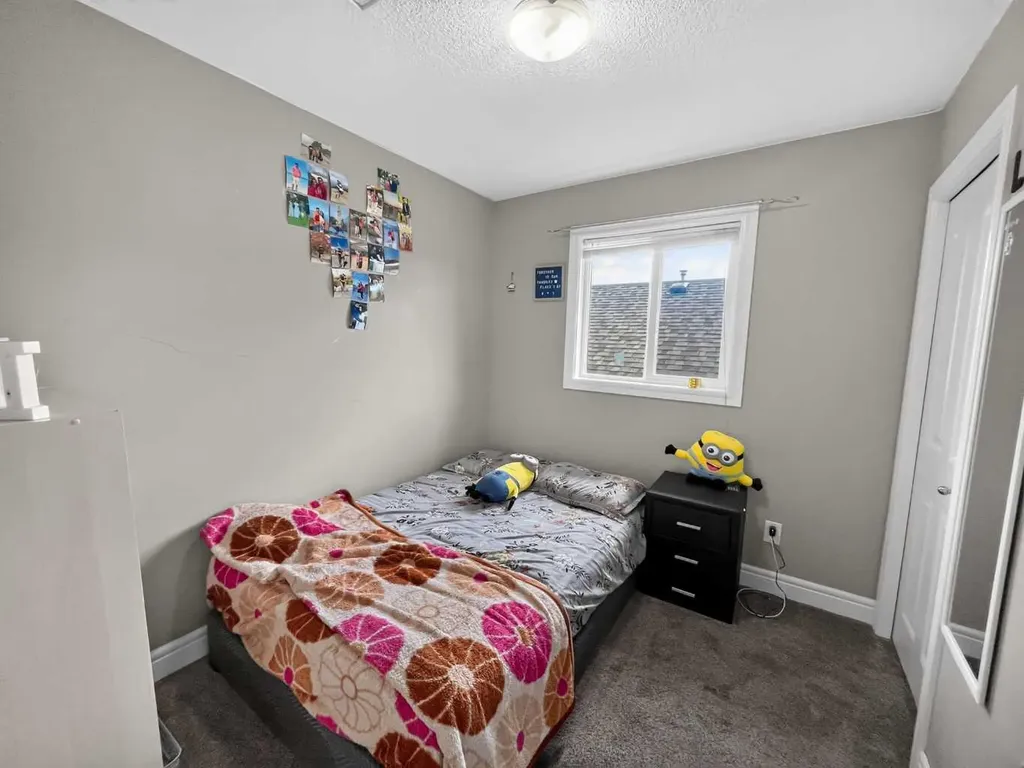 8606 102a Avenue Grande Prairie AB T8X0B5