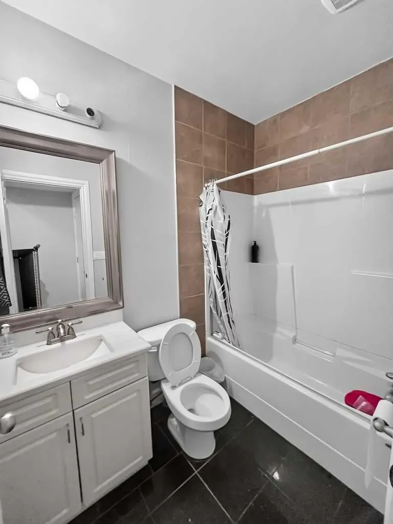 8606 102a Avenue Grande Prairie AB T8X0B5