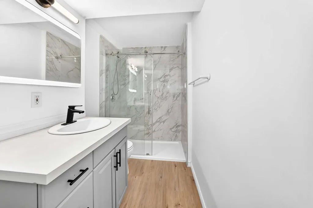 95 Eversole Crescent Red Deer AB T4R 2H9