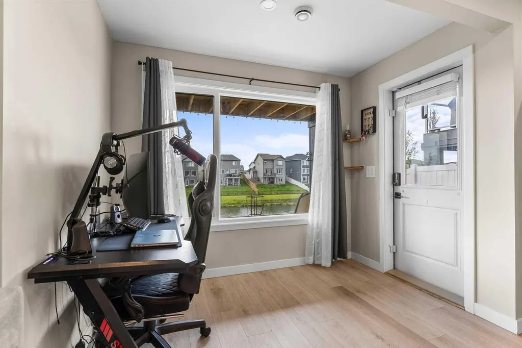 210 Knight Avenue Crossfield AB T0M 0S0