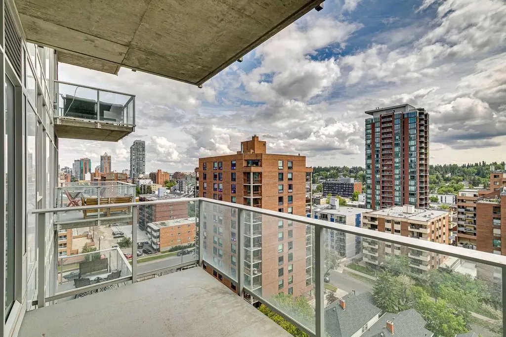 1319 14 Avenue SW Calgary AB T3C 0W3