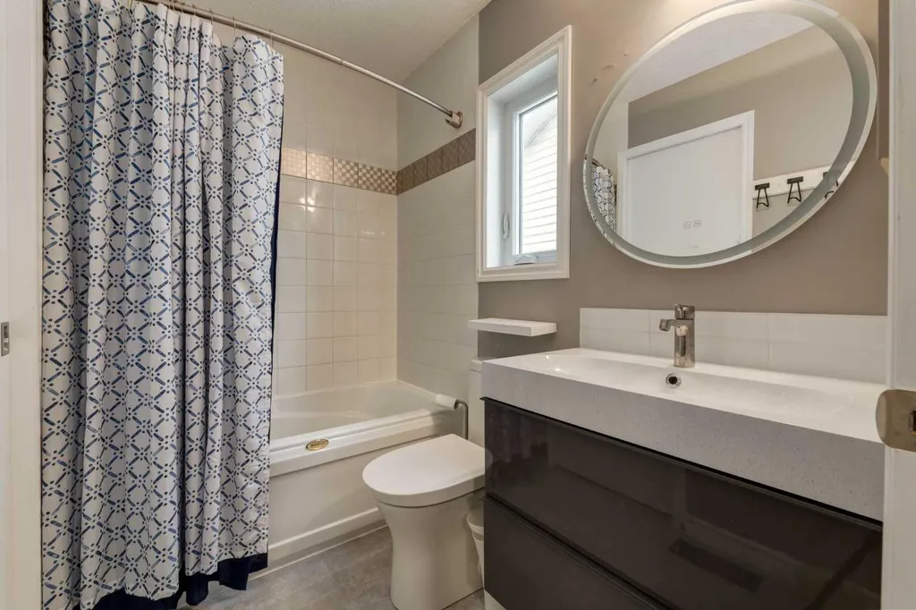 181 Tuscany Valley Green NW Calgary AB T3L 2K4
