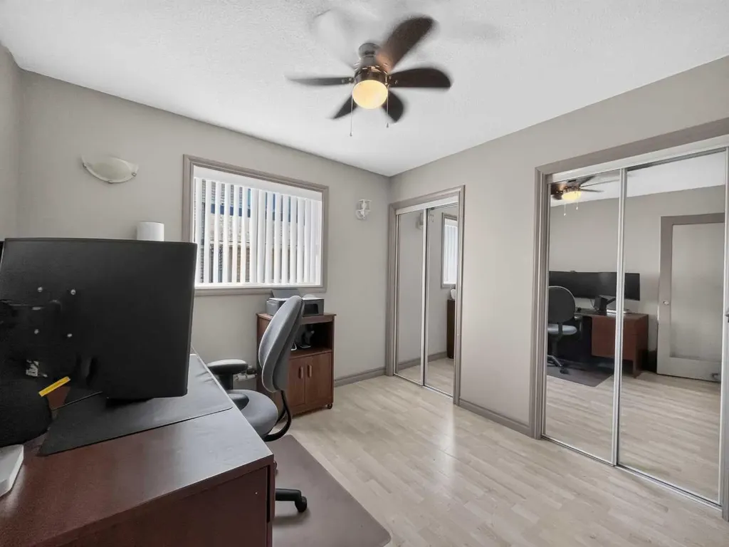 12605 Lakeshore Drive Grande Prairie AB T8X8C6