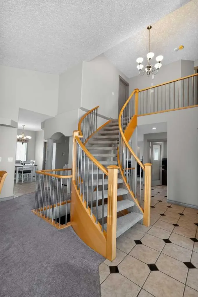 12605 Lakeshore Drive Grande Prairie AB T8X8C6