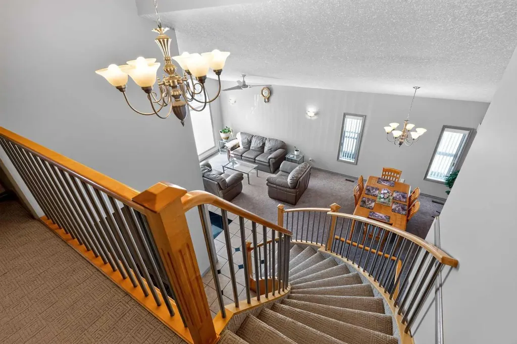 12605 Lakeshore Drive Grande Prairie AB T8X8C6