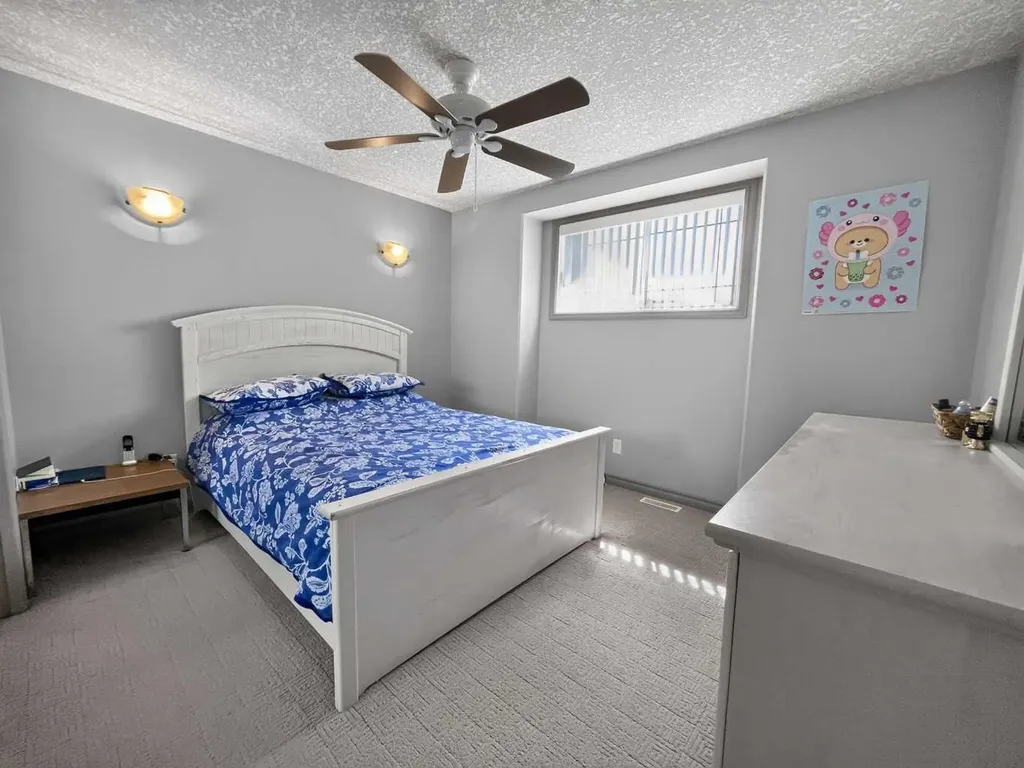 12605 Lakeshore Drive Grande Prairie AB T8X8C6