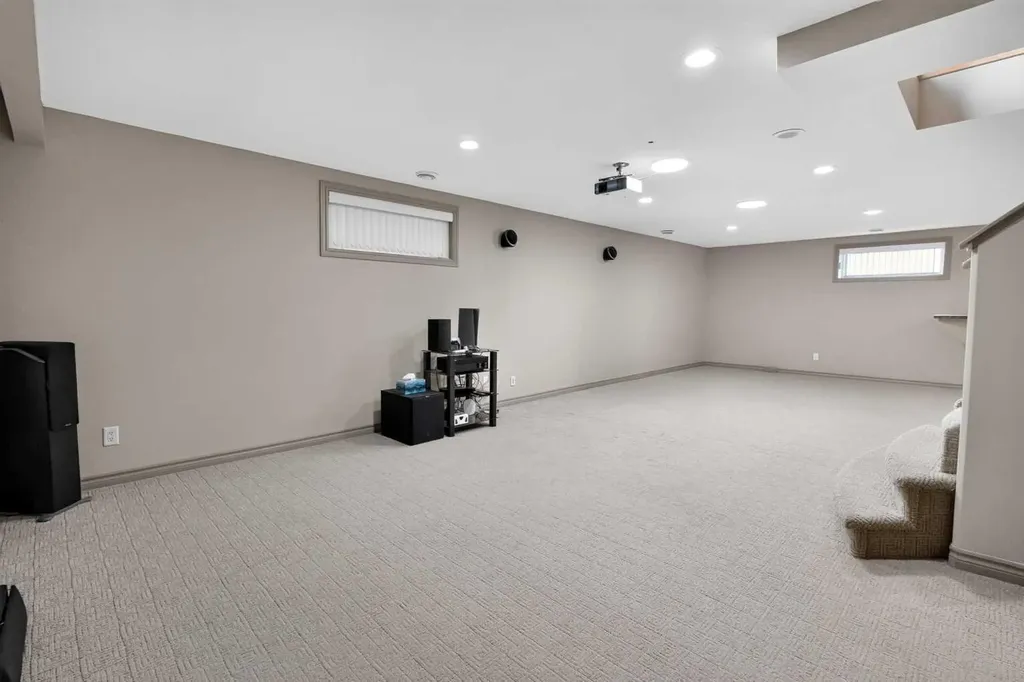 12605 Lakeshore Drive Grande Prairie AB T8X8C6